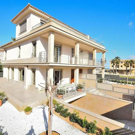 シャレー Chalet Juan, Can Picafort 141 *
